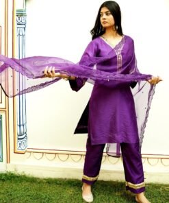 Alternative view of Amethyst Aura Kurta Set